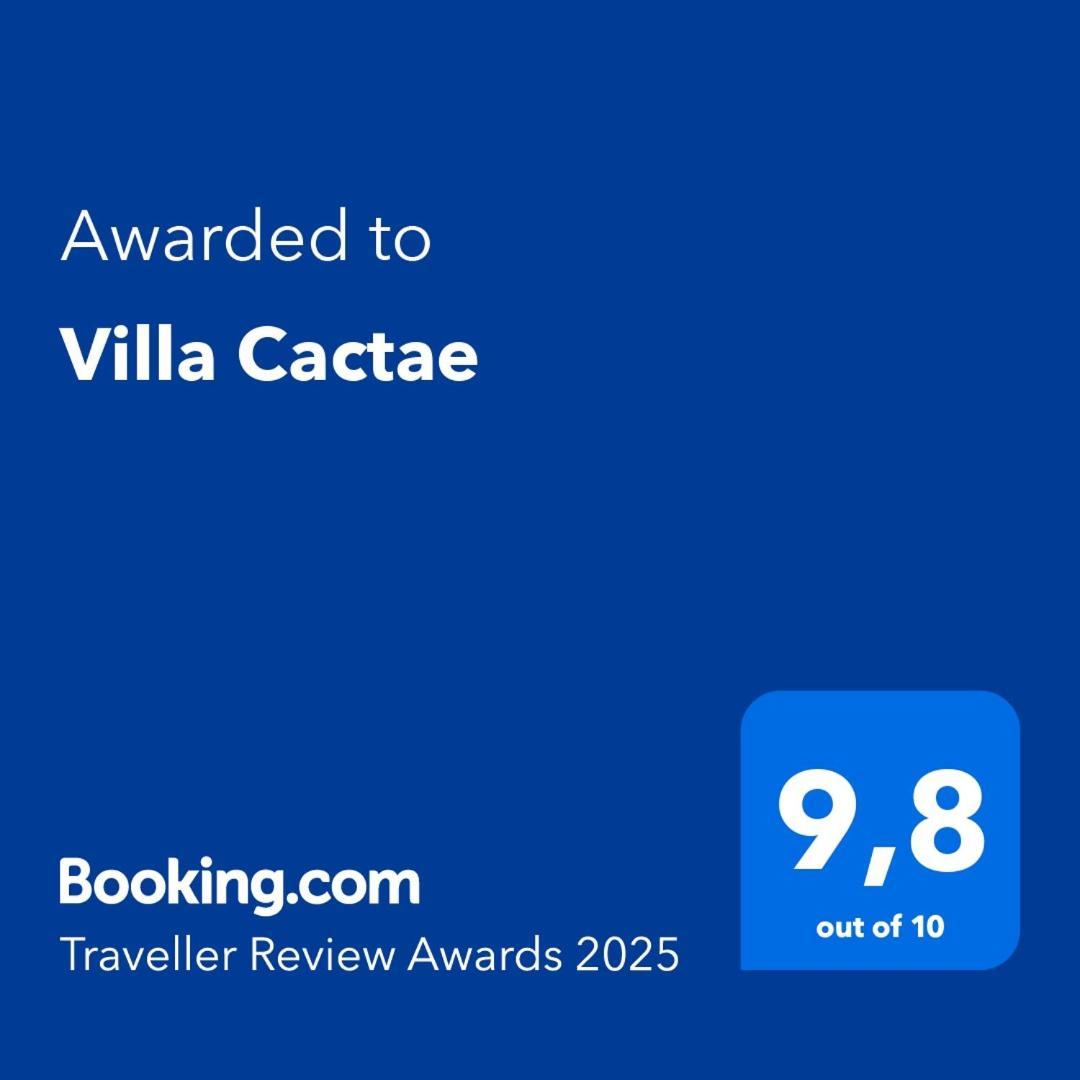 Cactae Villa *